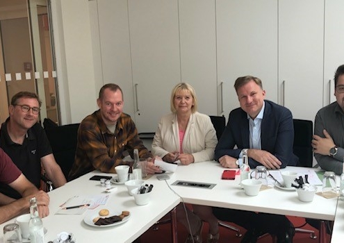Im Foto von links nach rechts: Roland Menthel, Markus Angelstein, Martin Behm, Landtagspräsidentin Prof. Dr. Ulrike Liedtke, Steven Breetz (CDU) und Gereon Ryssel (CDU)